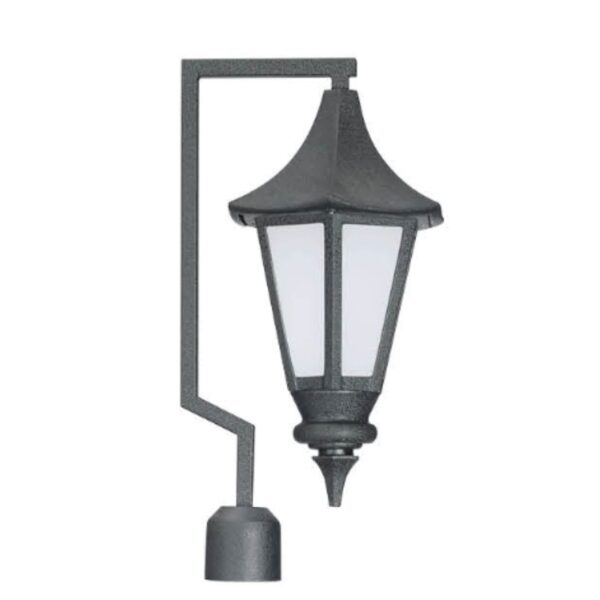 SUPERSCAPE aluminium de cast black finish 18 inch B22 gate light GL4992